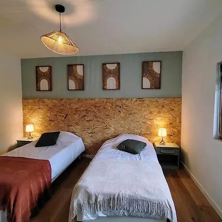 Le Jardin Des Lacs Nature Et Holiday home